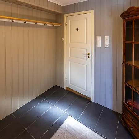 Storgata 49 * Svolvær